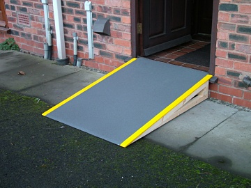 Speedliner  Disabled Access Ramp. Gritted Anti-Slip